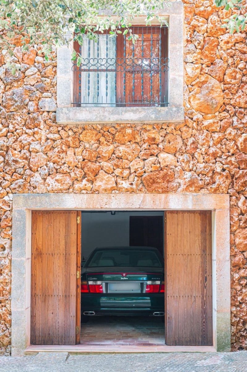 5 soveværelse Villa til salg i Costa de los Pinos med swimmingpool garage - € 2.400.000 (Ref: 9347424)