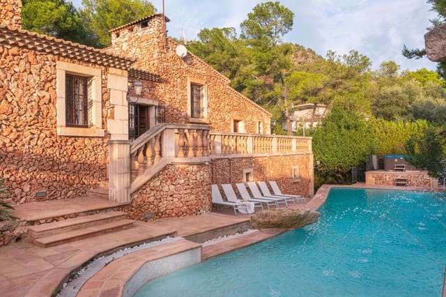 5 soveværelse Villa til salg i Costa de los Pinos, Son Servera med swimmingpool garage - € 2.400.000 (Ref: 9347424)