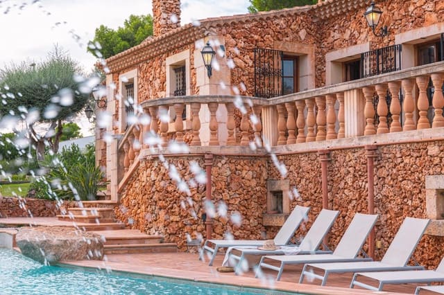 5 soveværelse Villa til salg i Costa de los Pinos, Son Servera med swimmingpool garage - € 2.400.000 (Ref: 9347424)