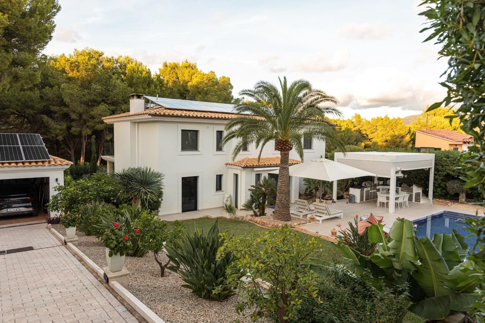 5 soveværelse Villa til salg i Costa de la Calma med swimmingpool - € 3.750.000 (Ref: 9355933)