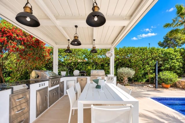 5 Zimmer Villa zu verkaufen in Costa de la Calma, Calvià mit Pool Garage - 3.750.000 € (Ref: 9355933)