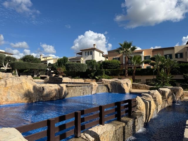 Apartamento de 3 habitaciones en Marratxí en venta con piscina - 650.000 € (Ref: 9359679)