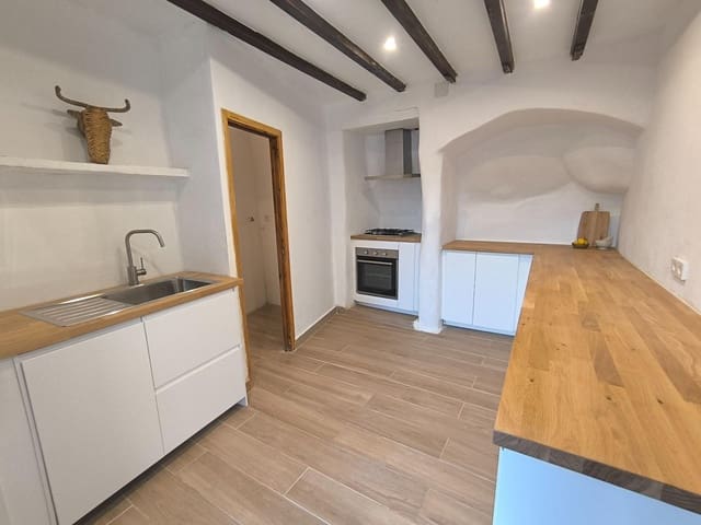 3 soveværelse Byhus til salg i Andratx - € 370.000 (Ref: 9374224)