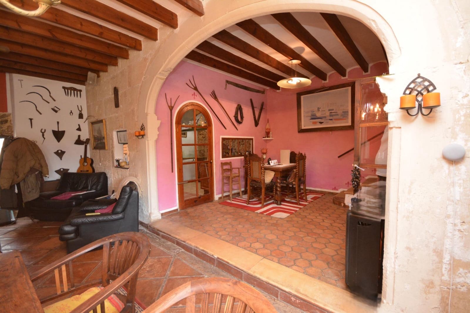 6 bedroom Finca/Country House for sale in Ullaro - € 650,000 (Ref: 9385702)