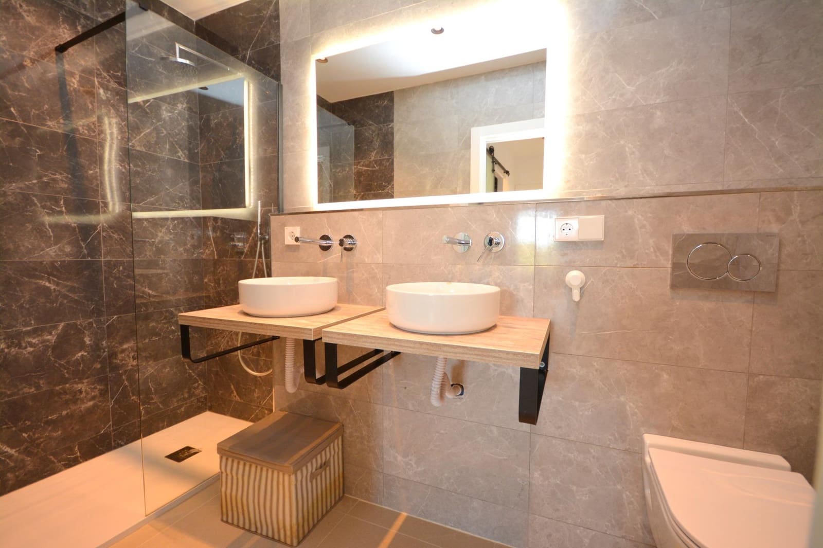 3 sypialnia Willa na sprzedaż w Santa Maria del Cami z basenem garażem - 850 000 € (Ref: 9388010)