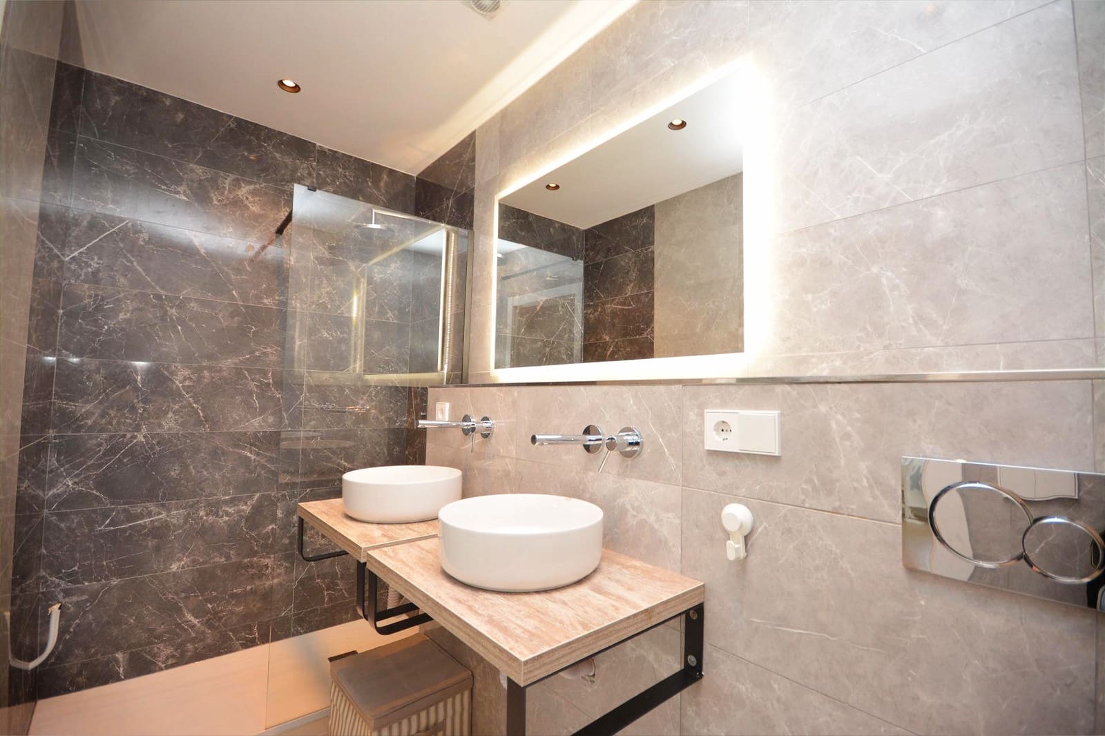 3 sypialnia Willa na sprzedaż w Santa Maria del Cami z basenem garażem - 850 000 € (Ref: 9388010)