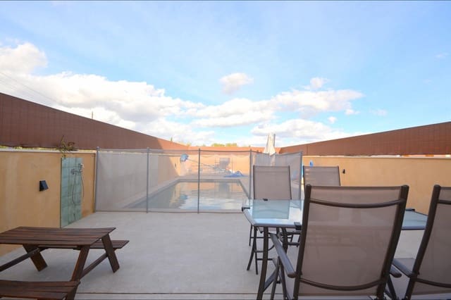 3 quarto Moradia para venda em Biniali, Sencelles com piscina garagem - 750 000 € (Ref: 9388010)