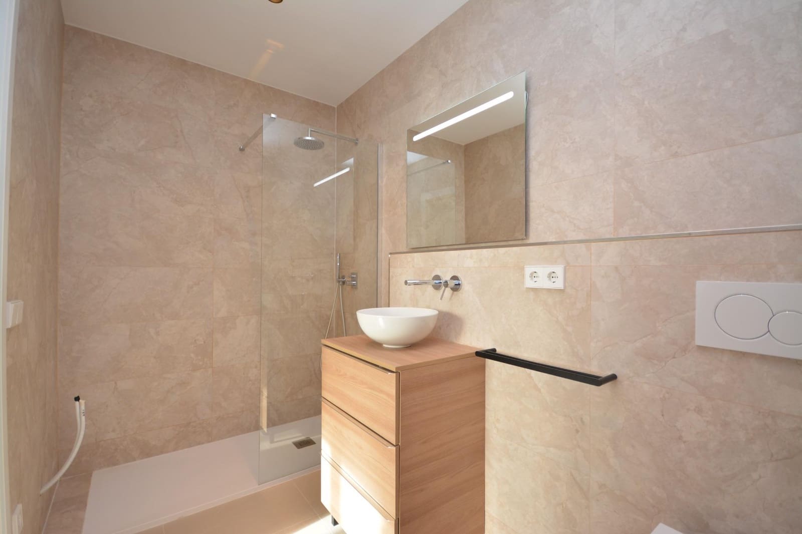 3 bedroom Villa for sale in Biniali with pool garage - € 750,000 (Ref: 9388010)