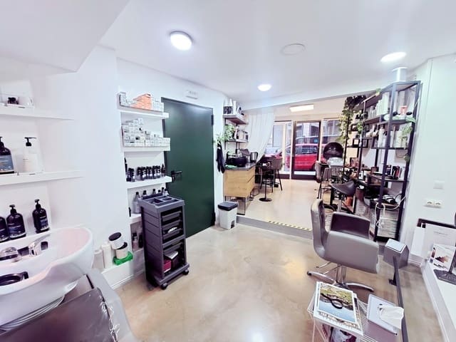 Commercieel te koop in Cort, Palma de Mallorca - € 45.000 (Ref: 9388011)