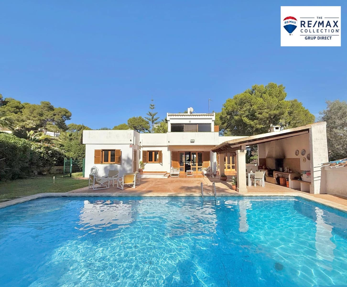 4 bedroom Villa for sale in Santa Ponsa with pool garage - € 1,950,000 (Ref: 9390973)