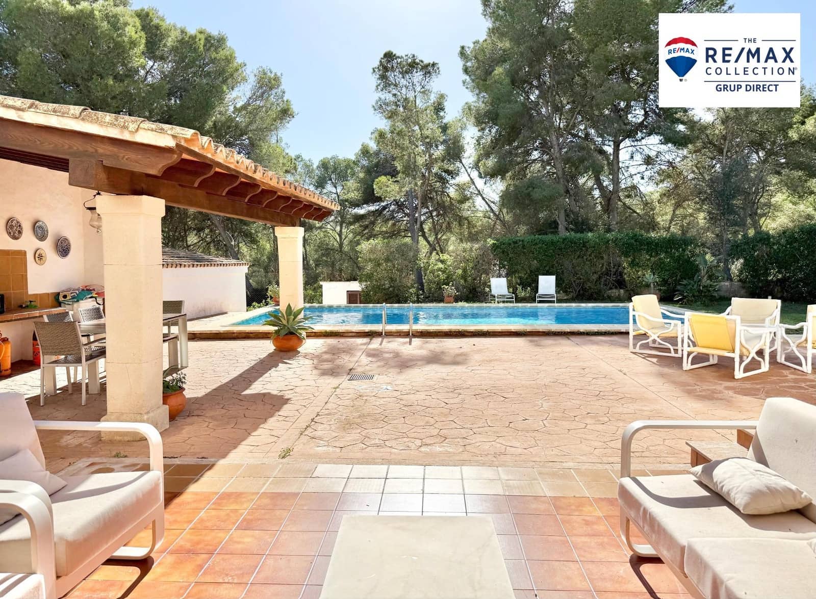 4 bedroom Villa for sale in Santa Ponsa with pool garage - € 1,950,000 (Ref: 9390973)