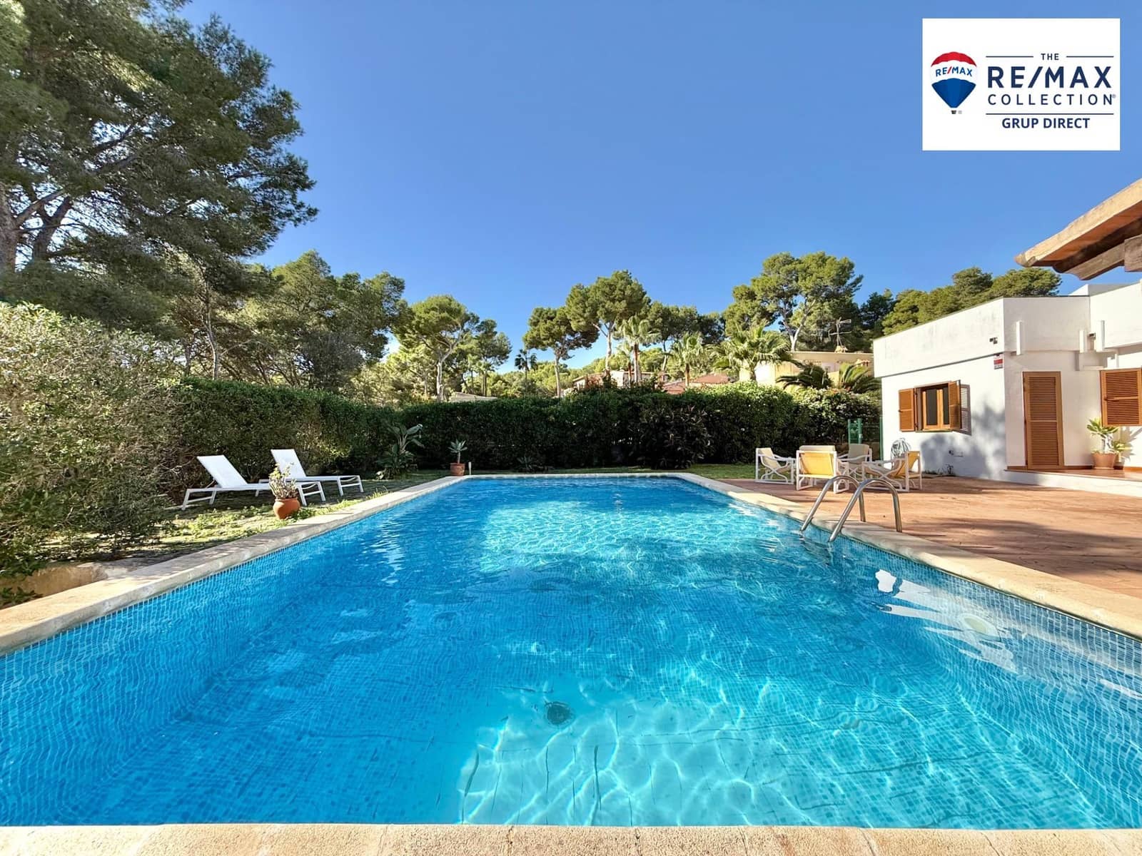 4 bedroom Villa for sale in Santa Ponsa with pool garage - € 1,950,000 (Ref: 9390973)