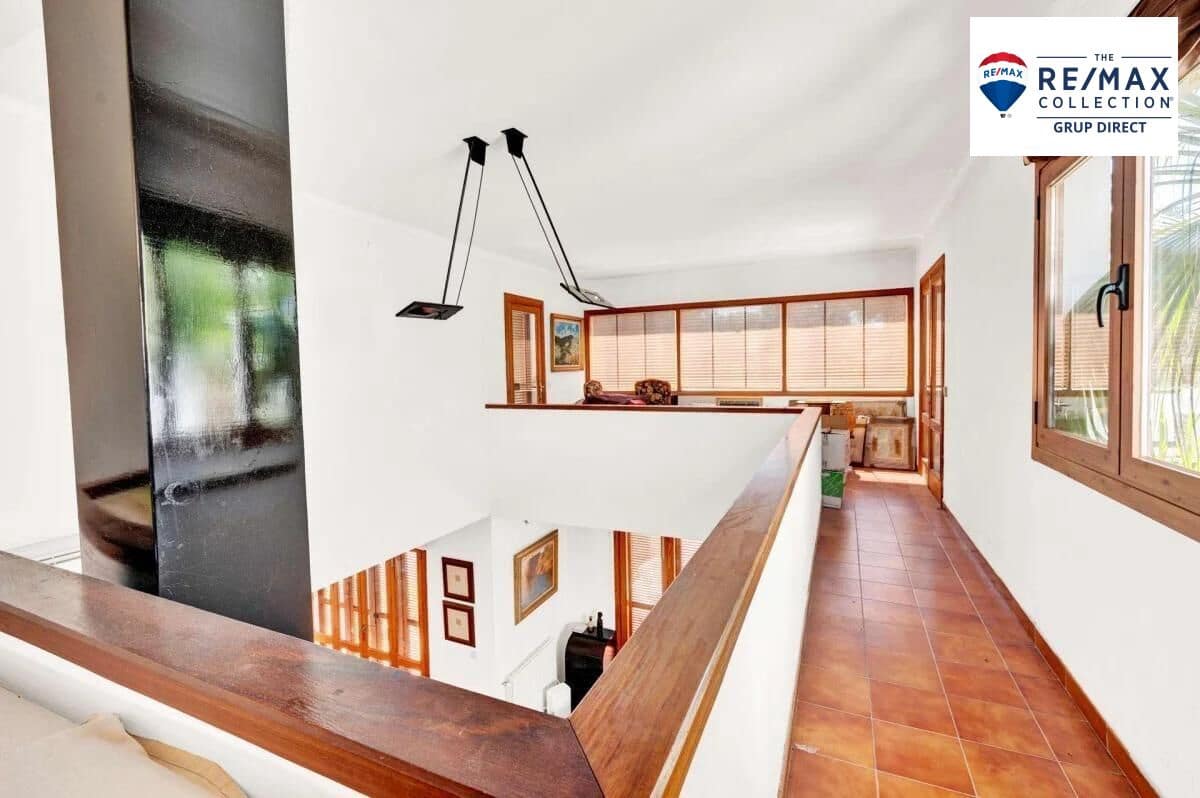 4 soverom Villa til salgs i Santa Ponsa med svømmebasseng garasje - € 1 950 000 (Ref: 9390973)