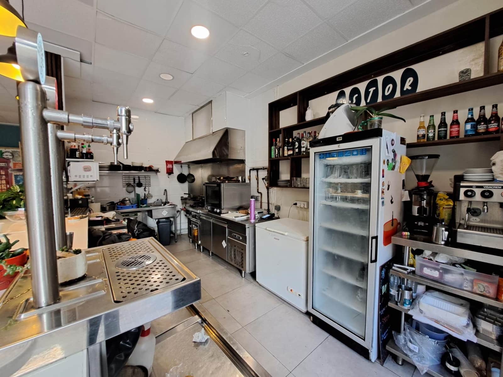 Comercial para venda em Palma de Mallorca - 60 000 € (Ref: 9398584)