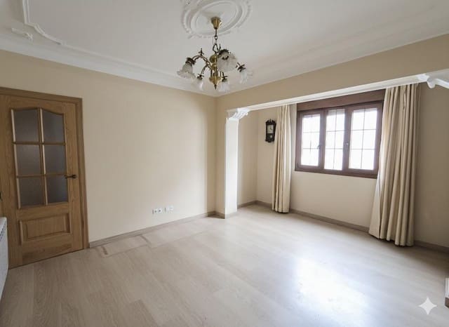 3 soveværelse Lejlighed til salg i El Mercat, Palma de Mallorca - € 525.000 (Ref: 9406714)