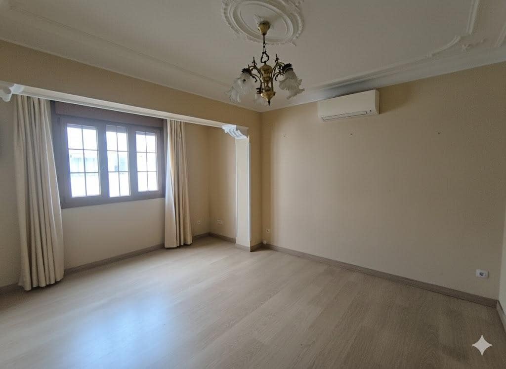 3 bedroom Flat for sale in Palma de Mallorca - € 487,000 (Ref: 9406714)