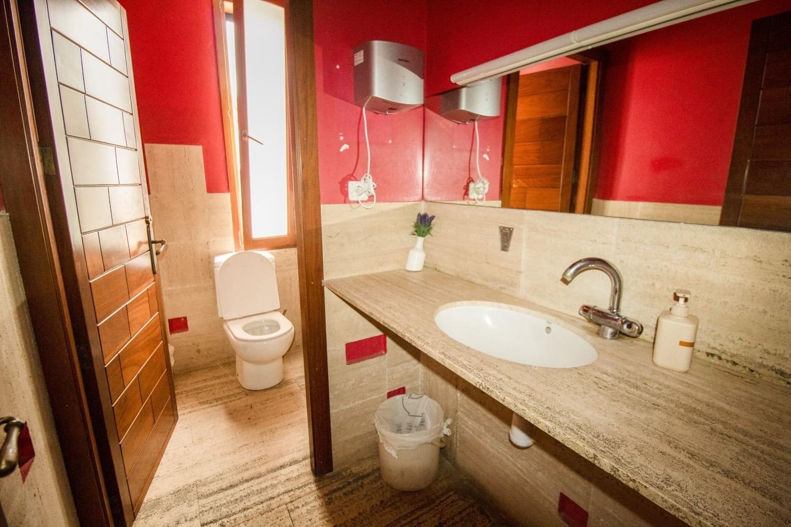 Yritys myytävänä paikassa El Migjorn Gran / Es Migjorn Gran - 950 000 € (Ref: 9417650)