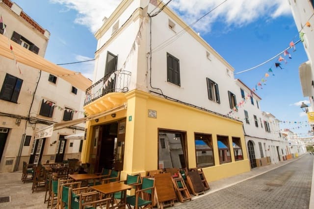 Business for sale in El Migjorn Gran / Es Migjorn Gran - € 950,000 (Ref: 9417650)