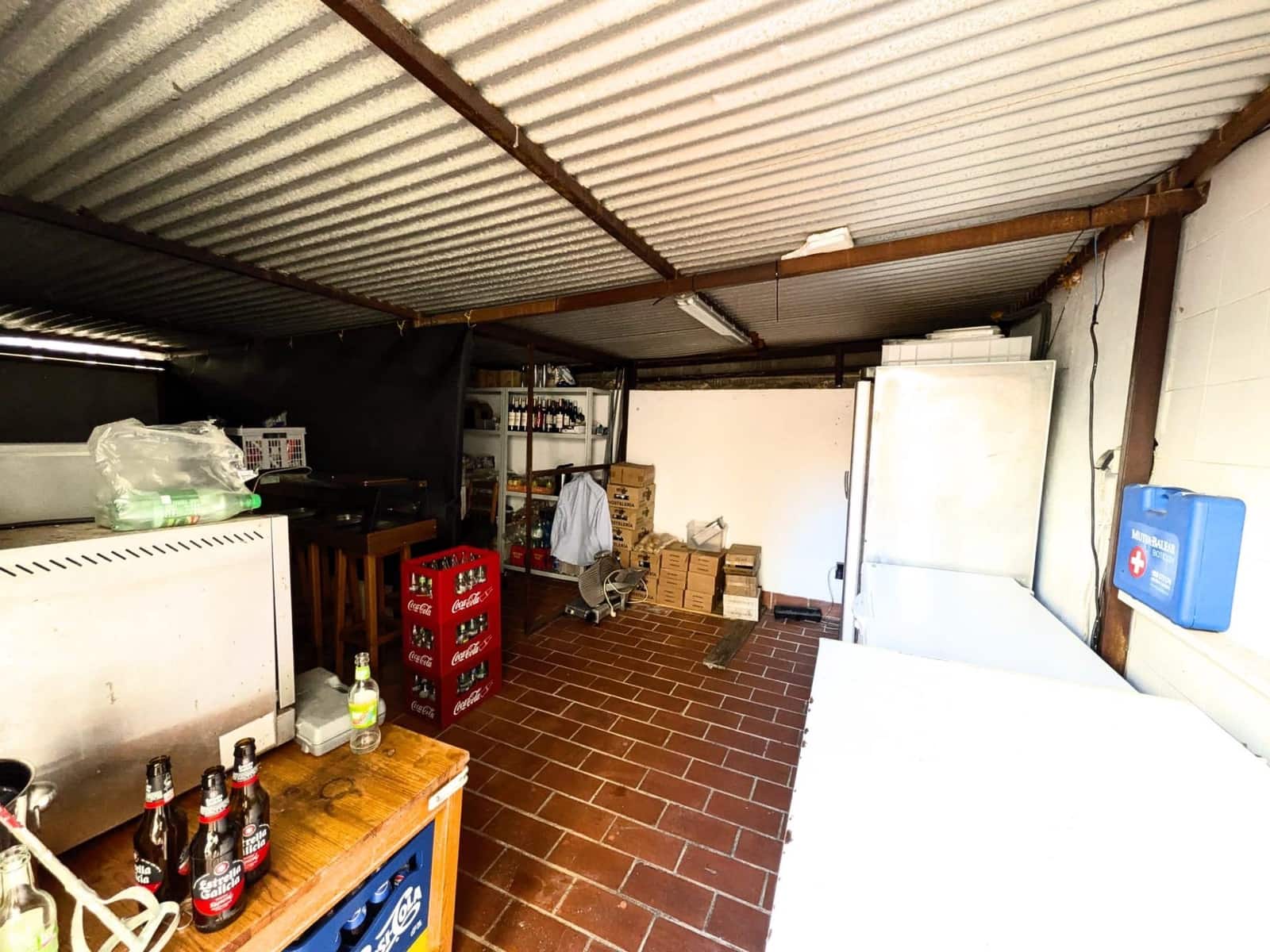 Kommersiell til leie i Coll d'en Rabassa - € 1 250 (Ref: 9419869)