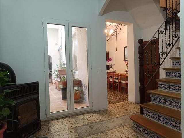 4 sypialnia Dom szeregowy na sprzedaż w Manacor - 270 000 € (Ref: 9451106)