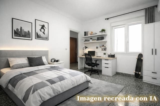 4 slaapkamer Flat te koop in El Migjorn Gran / Es Migjorn Gran - € 282.000 (Ref: 9451107)