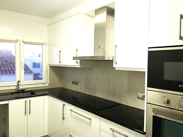 4 slaapkamer Flat te koop in El Migjorn Gran / Es Migjorn Gran - € 282.000 (Ref: 9451107)