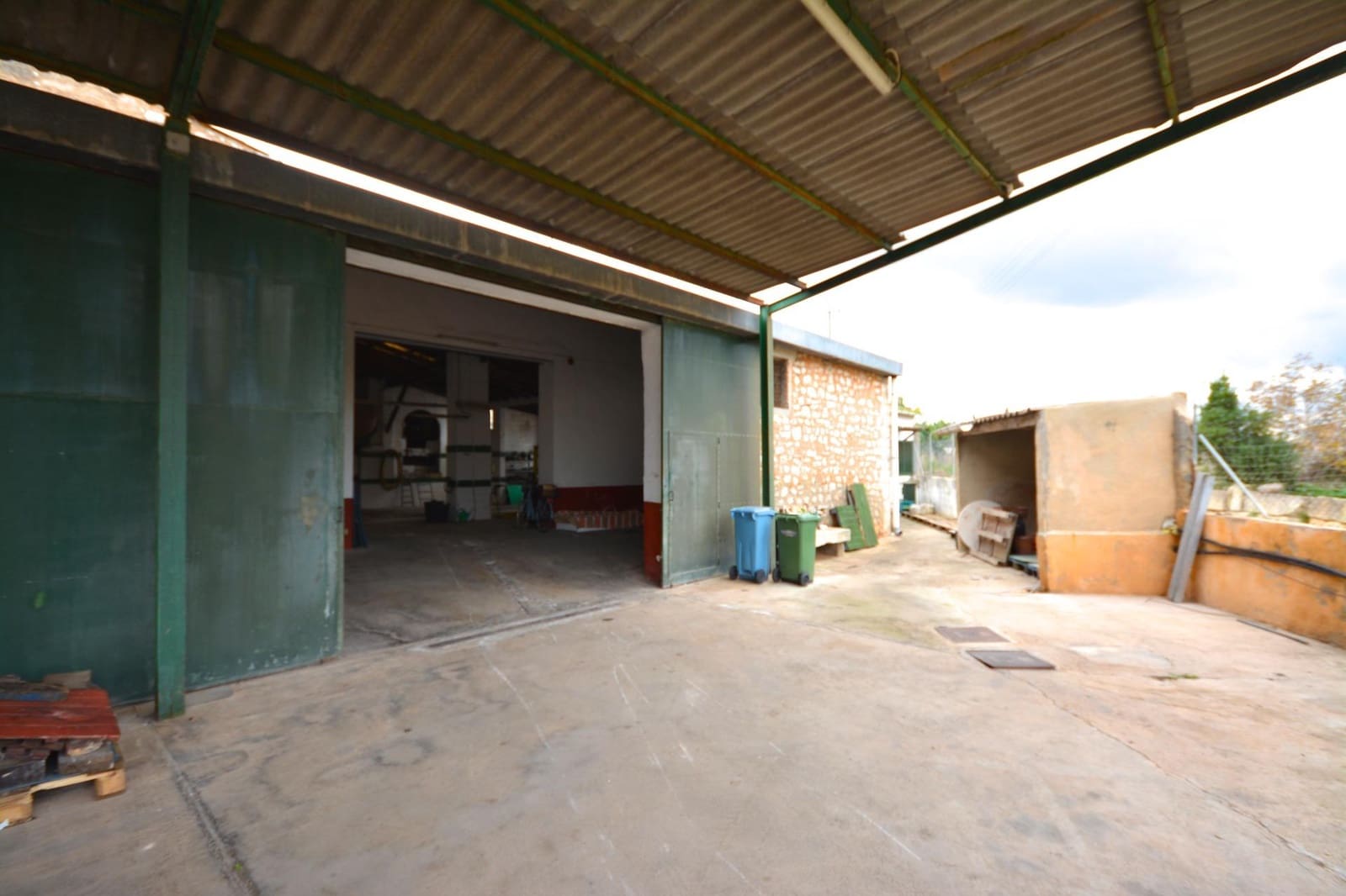 Azienda in vendita in Binissalem con garage - 2.500.000 € (Rif: 9462451)