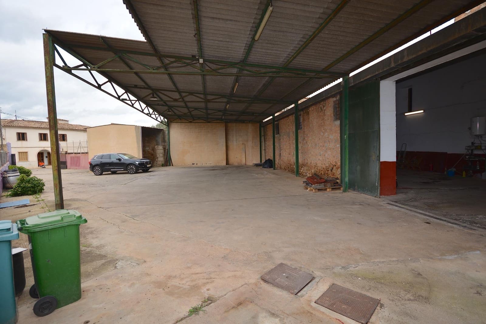 Azienda in vendita in Binissalem con garage - 2.500.000 € (Rif: 9462451)