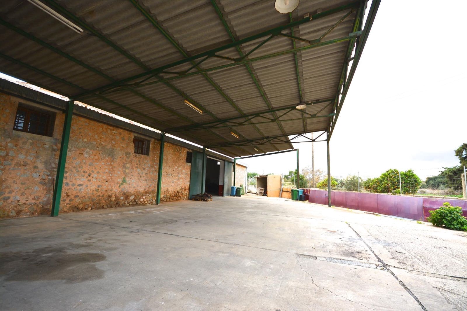 Business for sale in Binissalem with garage - € 2,500,000 (Ref: 9462451)