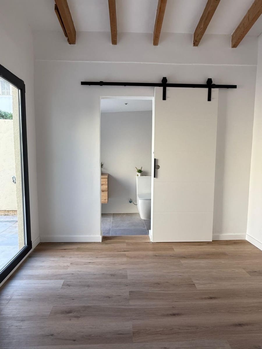 3 bedroom Apartment for sale in Palma de Mallorca - € 530,000 (Ref: 9468541)