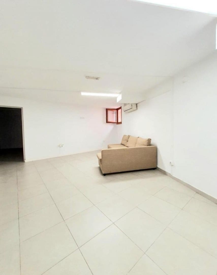 1 Zimmer Büro zu vermieten in Palma de Mallorca - 875 € (Ref: 9504365)