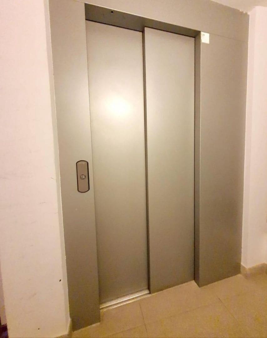 1 Zimmer Büro zu vermieten in Palma de Mallorca - 875 € (Ref: 9504365)