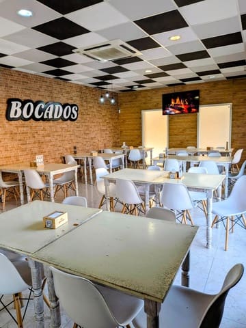 Commercieel te huur in La Indoteria (Urba), Palma de Mallorca - € 1.200 (Ref: 9524398)