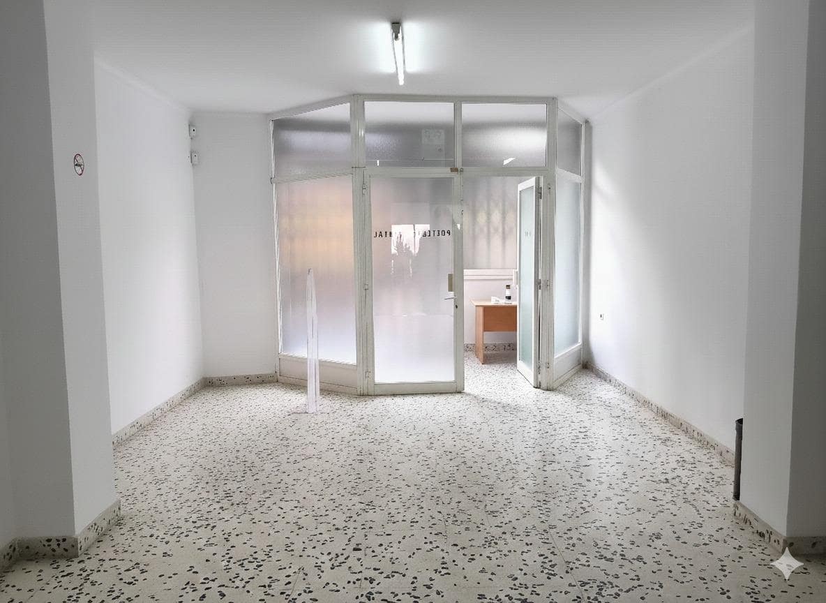 Kommersiell att hyra i Manacor - 1 500 € (Ref: 9530656)