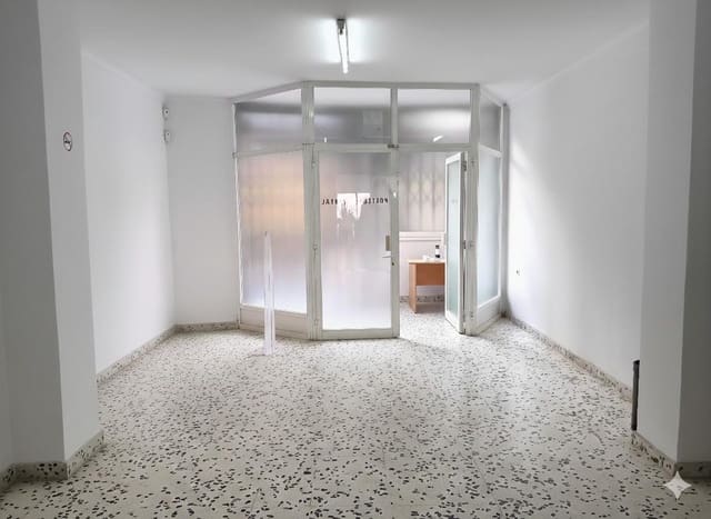 Kommersiell att hyra i Manacor - 1 500 € (Ref: 9530656)