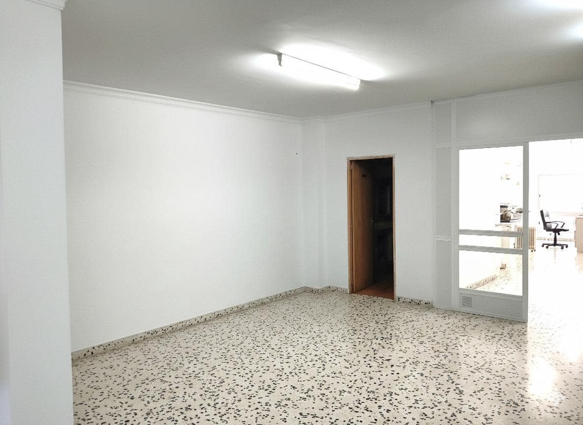 Kommersiell att hyra i Manacor - 1 500 € (Ref: 9530656)