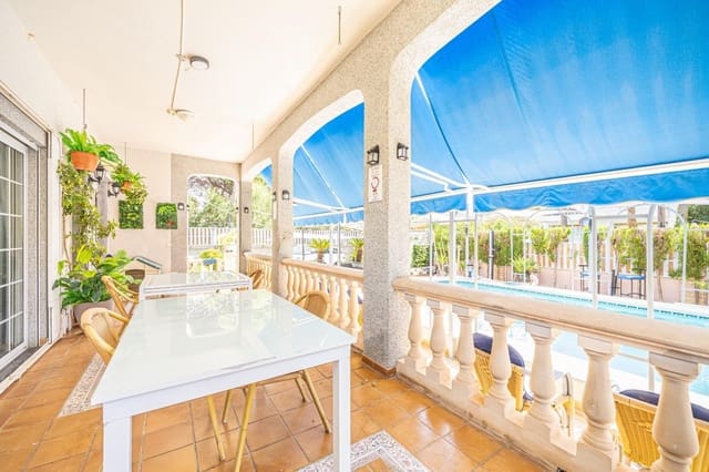 5 Zimmer Villa zu verkaufen in Palma de Mallorca mit Pool - 1.820.000 € (Ref: 9533831)