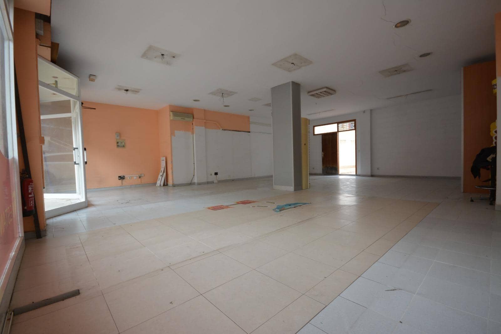 Commercieel te koop in Palma de Mallorca - € 260.000 (Ref: 9574708)