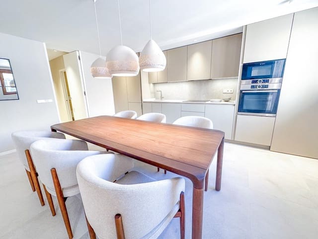 2 quarto Penthouse para venda em Foners, Palma de Mallorca com piscina - 660 000 € (Ref: 9599627)