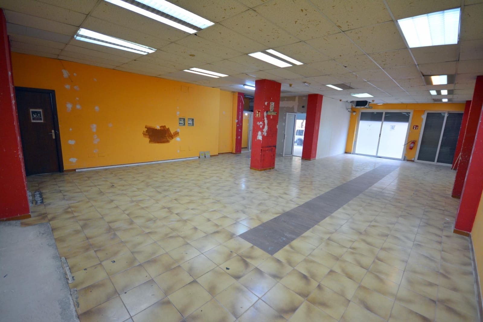 Commercial for rent in Palma de Mallorca - € 1,500 (Ref: 9608151)