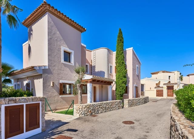 3 sovrum Villa till salu i Santa Ponsa, Calvià med pool - 1 750 000 € (Ref: 9608152)