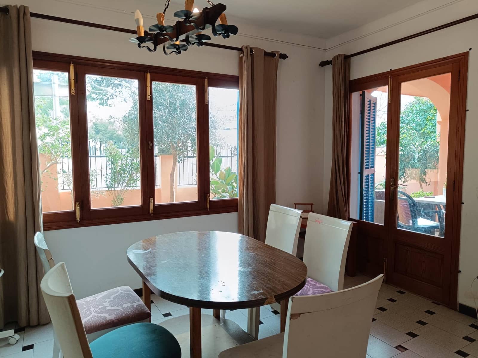 6 Zimmer Villa zu verkaufen in Portocristo / Port de Manacor mit Garage - 595.000 € (Ref: 9637698)