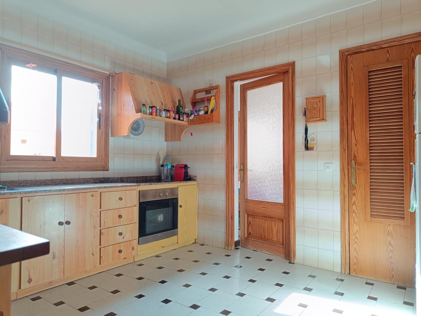 6 Zimmer Villa zu verkaufen in Portocristo / Port de Manacor mit Garage - 595.000 € (Ref: 9637698)