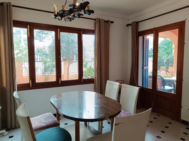 6 chambre Villa/Maison à vendre à Portocristo / Port de Manacor, Manacor avec garage - 578 000 € (Ref: 9637698)