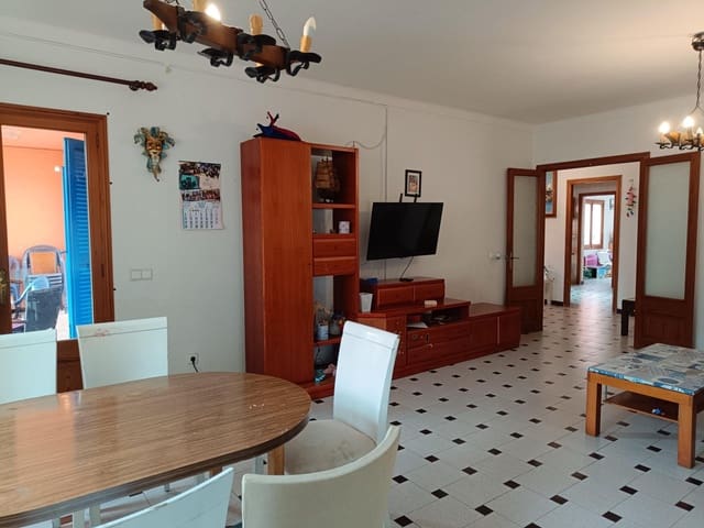 6 chambre Villa/Maison à vendre à Portocristo / Port de Manacor, Manacor avec garage - 578 000 € (Ref: 9637698)