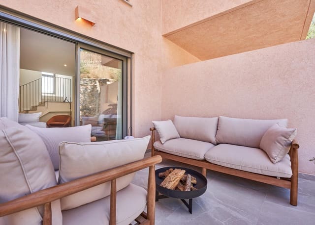 3 slaapkamer Rijtjeshuis te koop in Esporles met zwembad - € 865.000 (Ref: 9648259)