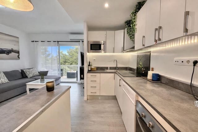 3 makuuhuone Huoneisto myytävänä paikassa Sol de Mallorca, Calvià mukana uima-altaan - 430 000 € (Ref: 9656185)