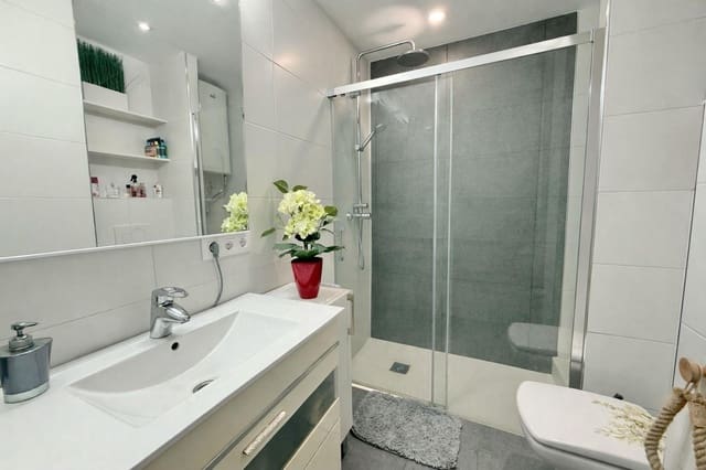 3 makuuhuone Huoneisto myytävänä paikassa Sol de Mallorca, Calvià mukana uima-altaan - 430 000 € (Ref: 9656185)