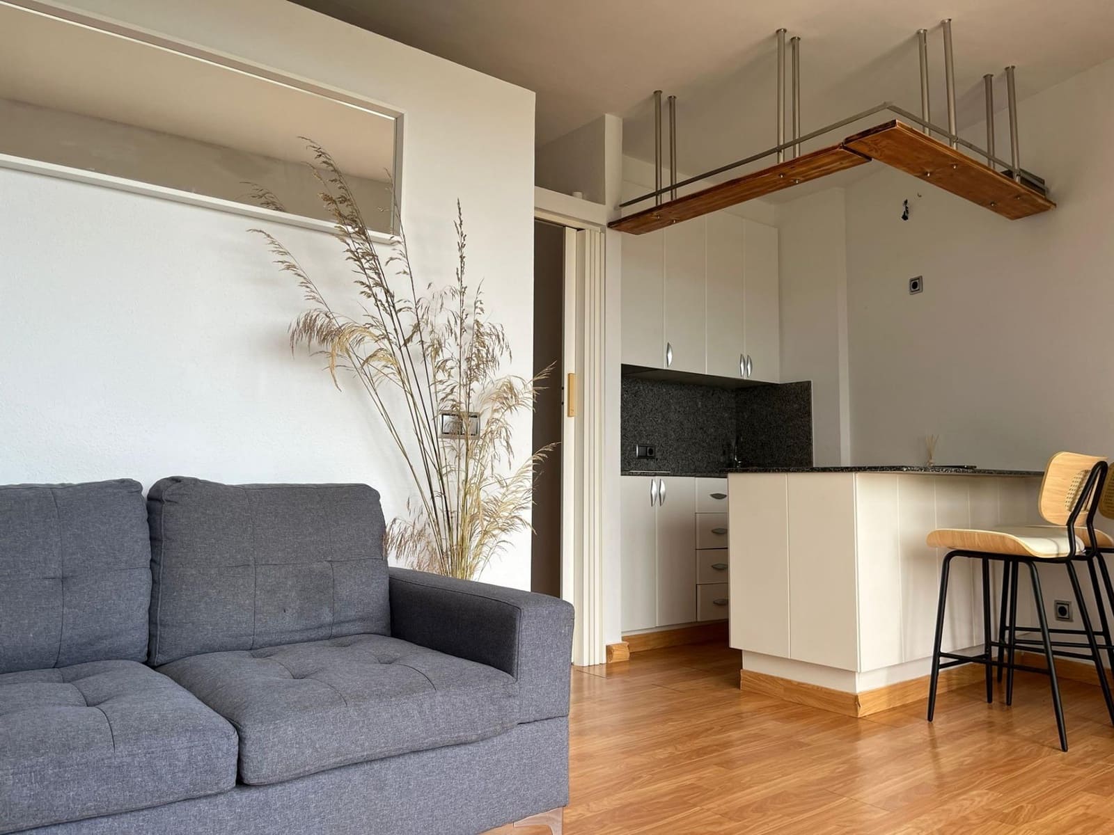 1 makuuhuone Huoneisto vuokrattavana paikassa Coves Noves - 900 € (Ref: 9656187)