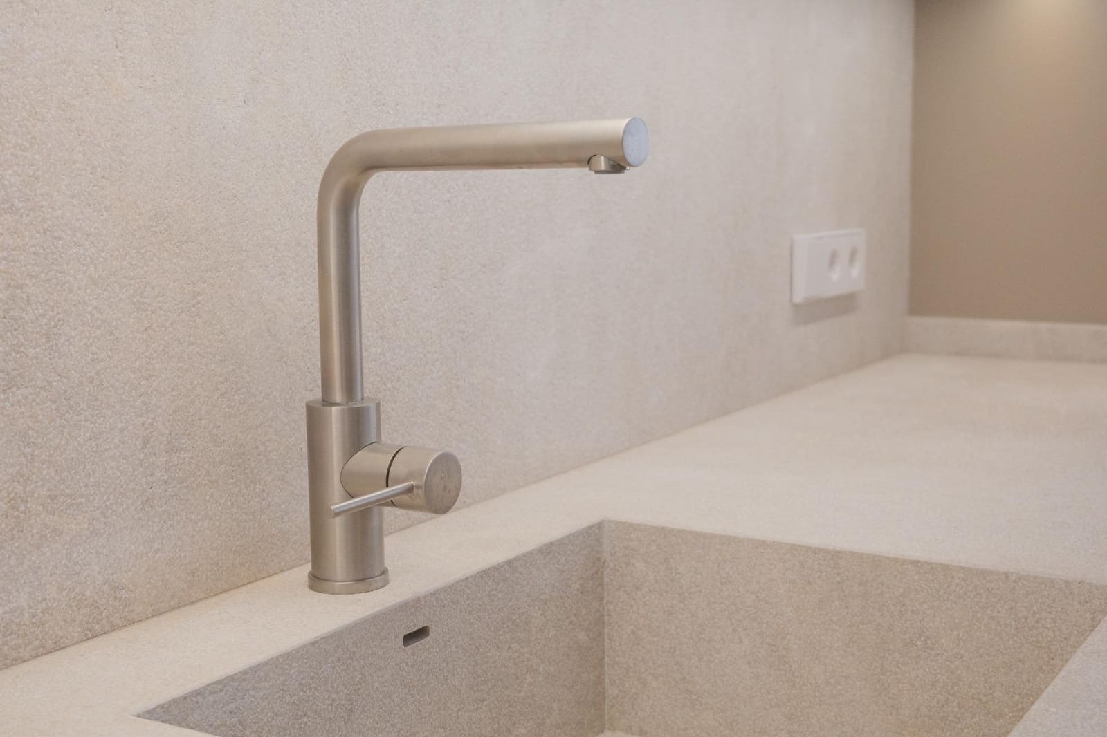 2 bedroom Townhouse for sale in Mancor de la Vall with pool - € 810,000 (Ref: 9666604)